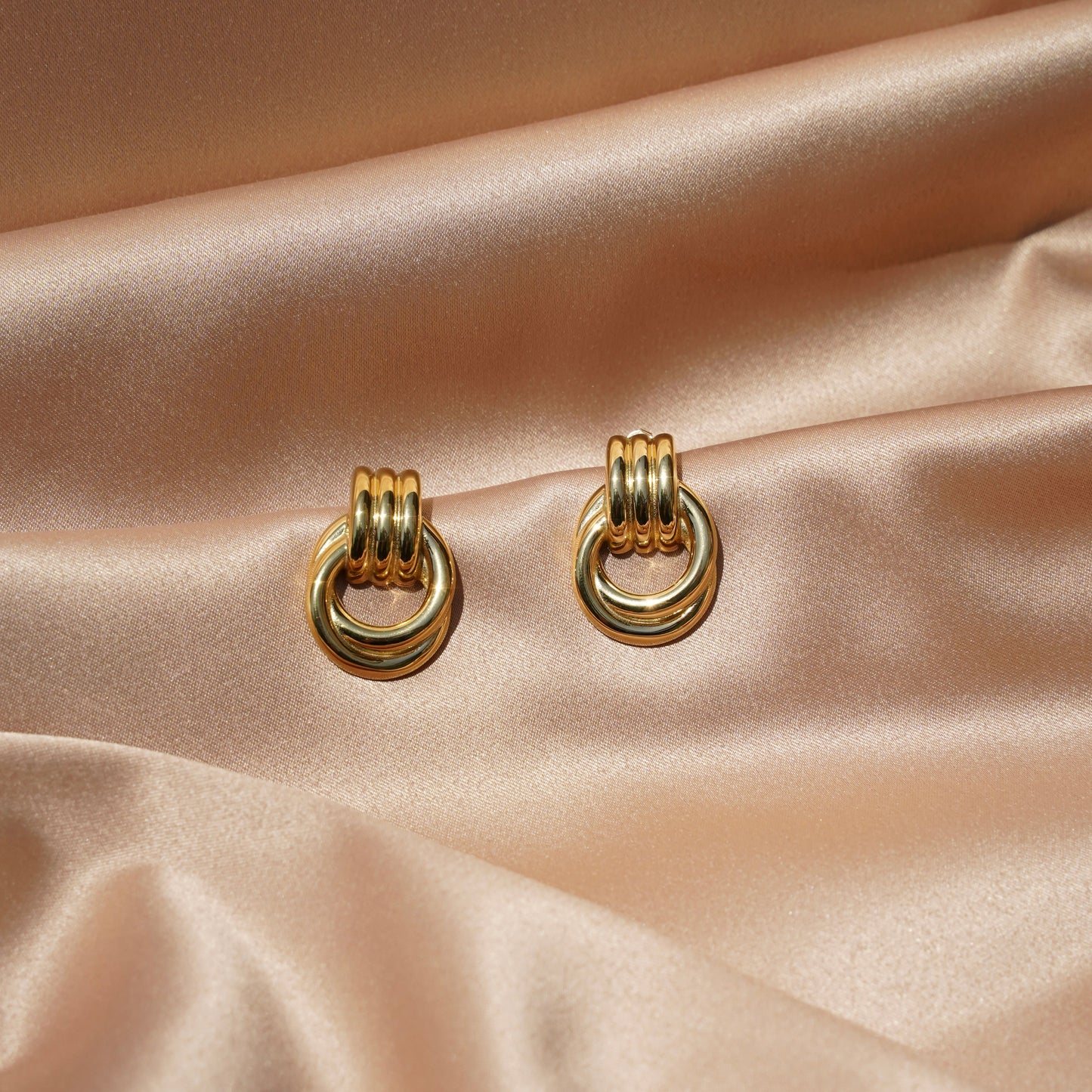 Rea Earrings